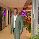 Aniel Ramawadh - fotograaf Sicco van Grieken SURF