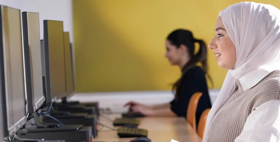 Studenten van de mbo opleiding Business Administration & Control Specialist