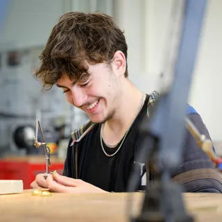 Student opleiding Edelsmid