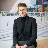 Student Noah vertelt over zijn mbo-opleiding International Business Studies.