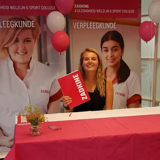 Carolien oud student VP geslaagd