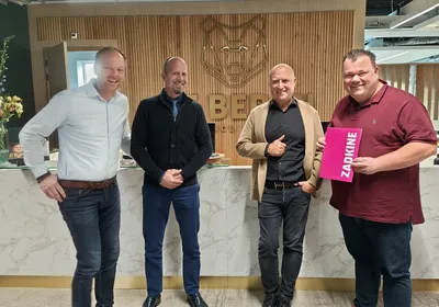 de beren en Zadkine werken samen 