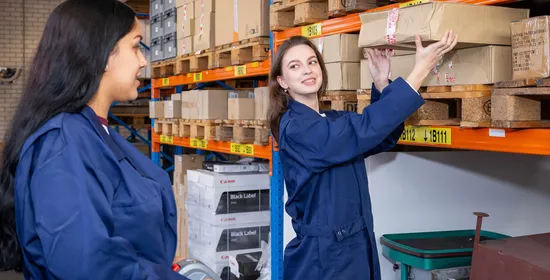 Logistiek opleiding niveau 2 - rotterdamse studenten