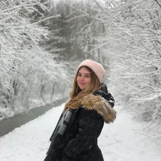 Chloe heeft de opleiding Hairstylist gedaan
